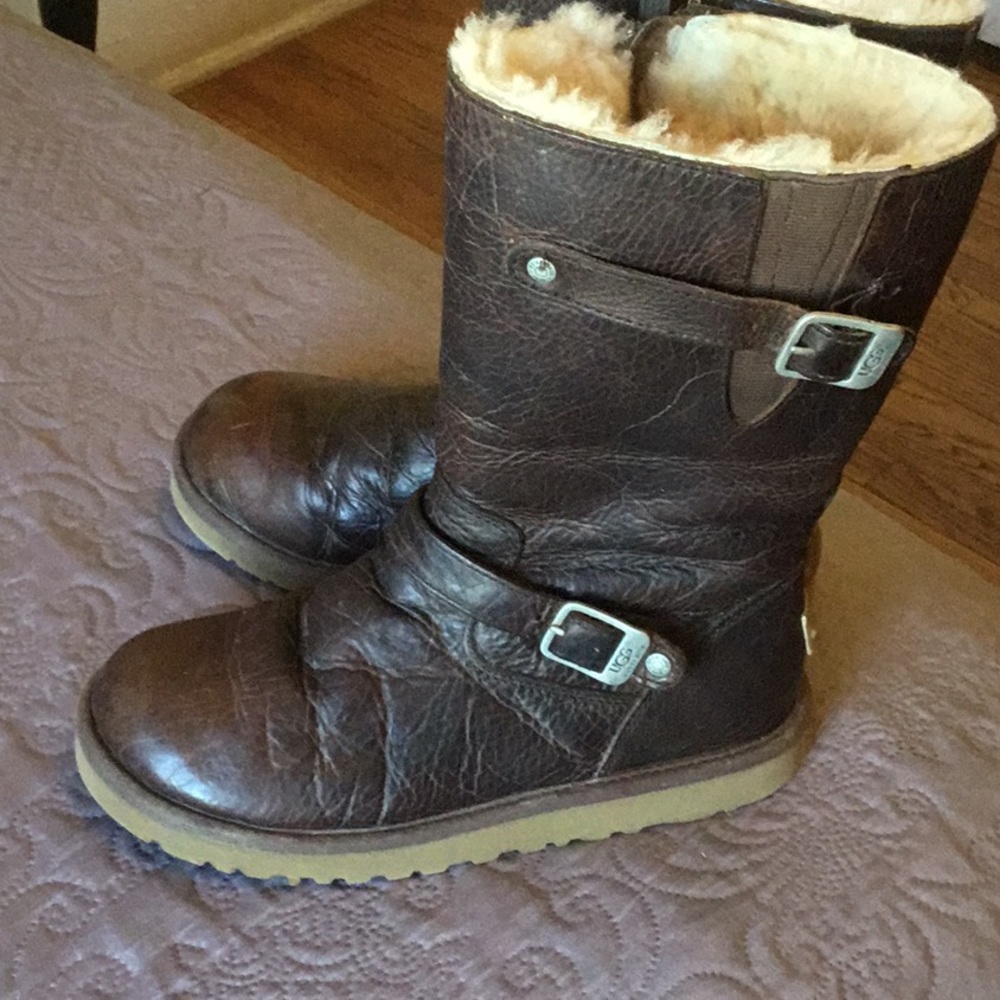 🌹UGG Leather Boots - Picture 4 of 8